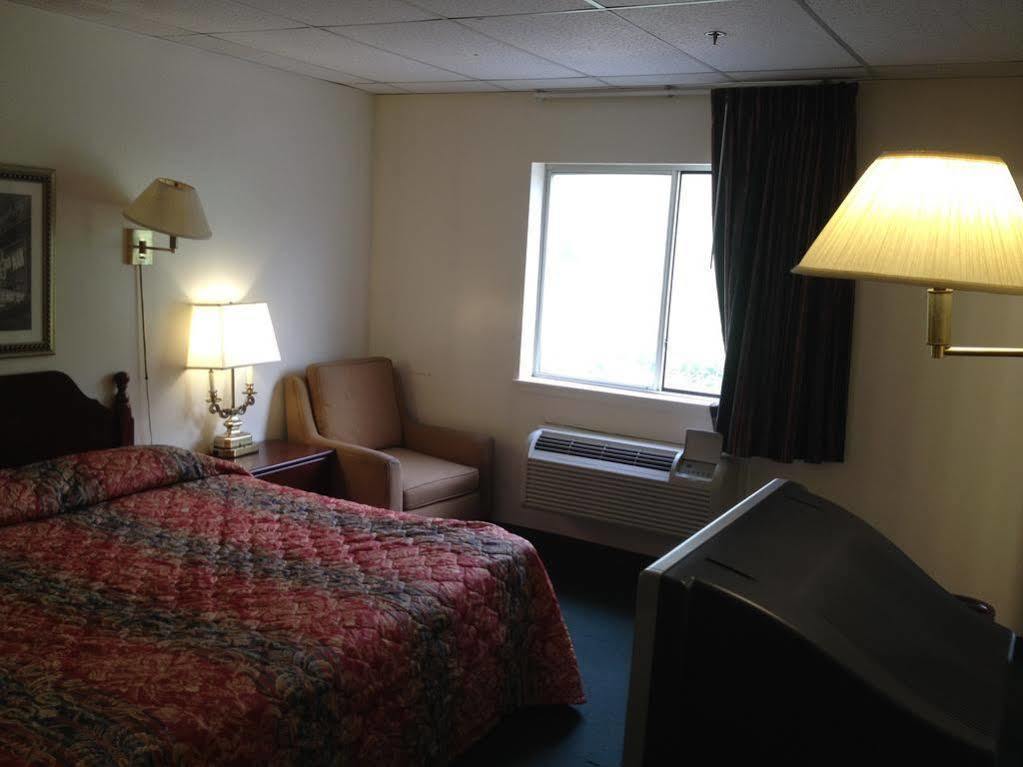 Tappan Zee Hotel West Nyack 外观 照片